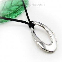 Pendant Necklaces-Middle Class-Antique style-DE83333